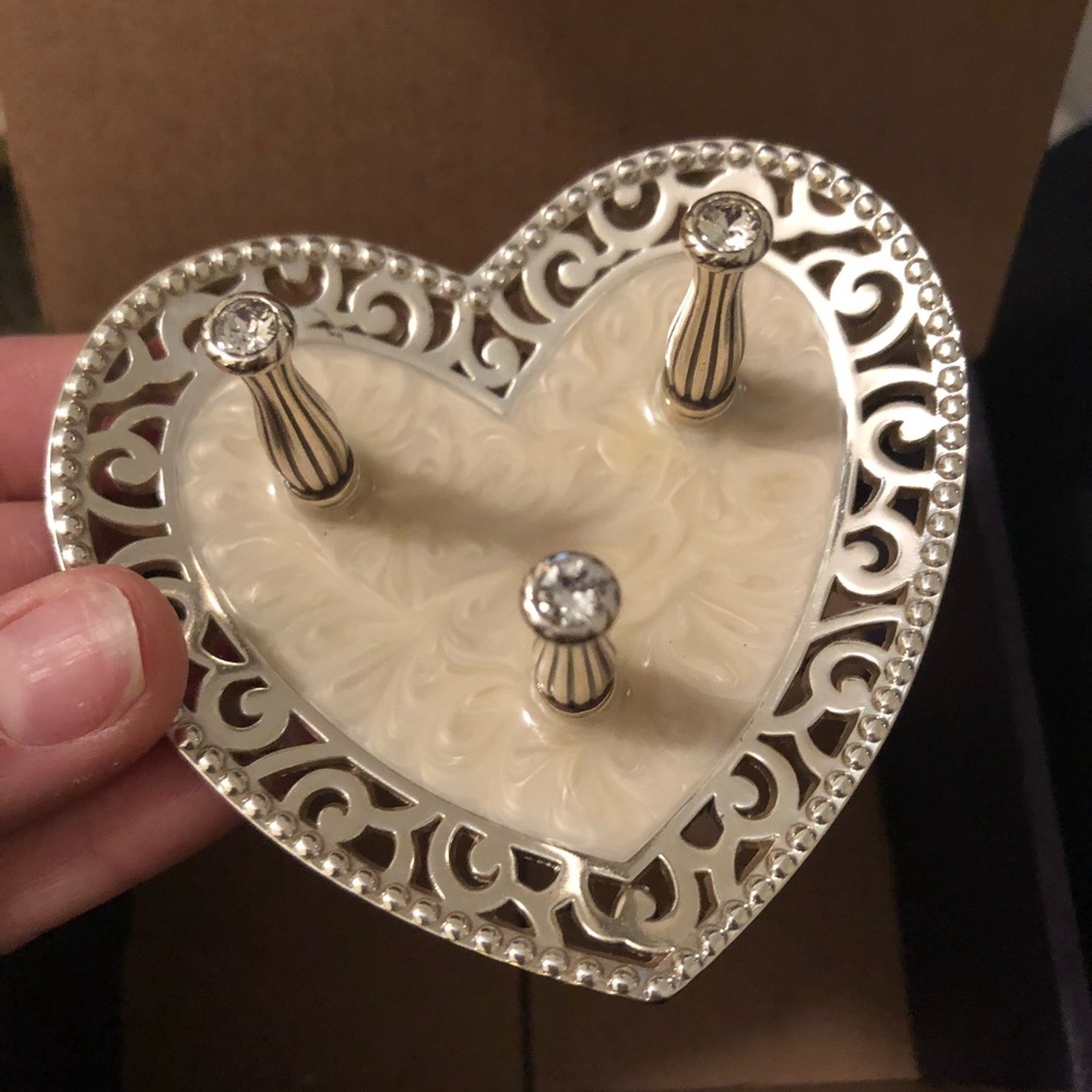Ring stand